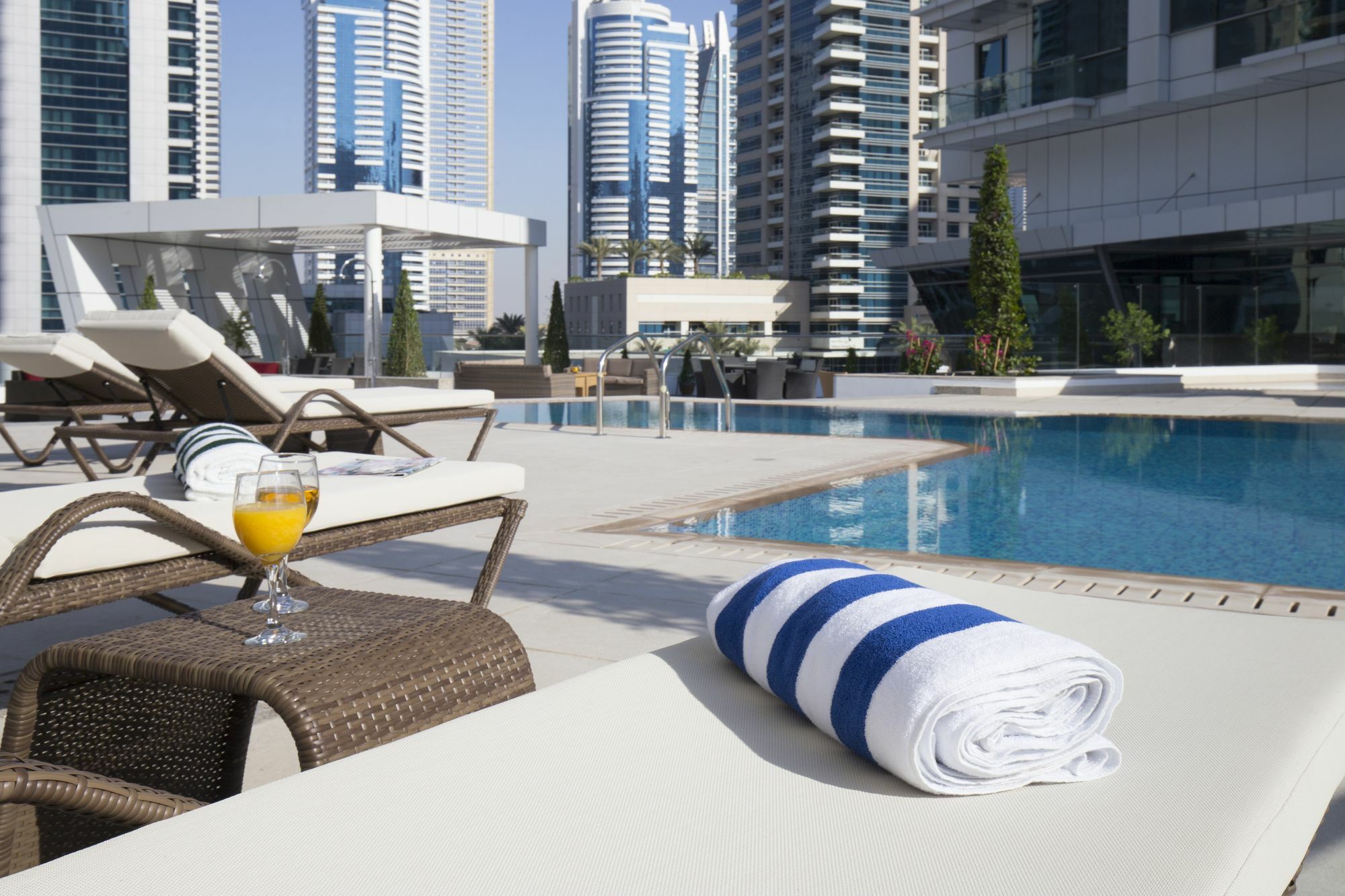 La Verda Suites And Villas Dubai Marina Екстер'єр фото