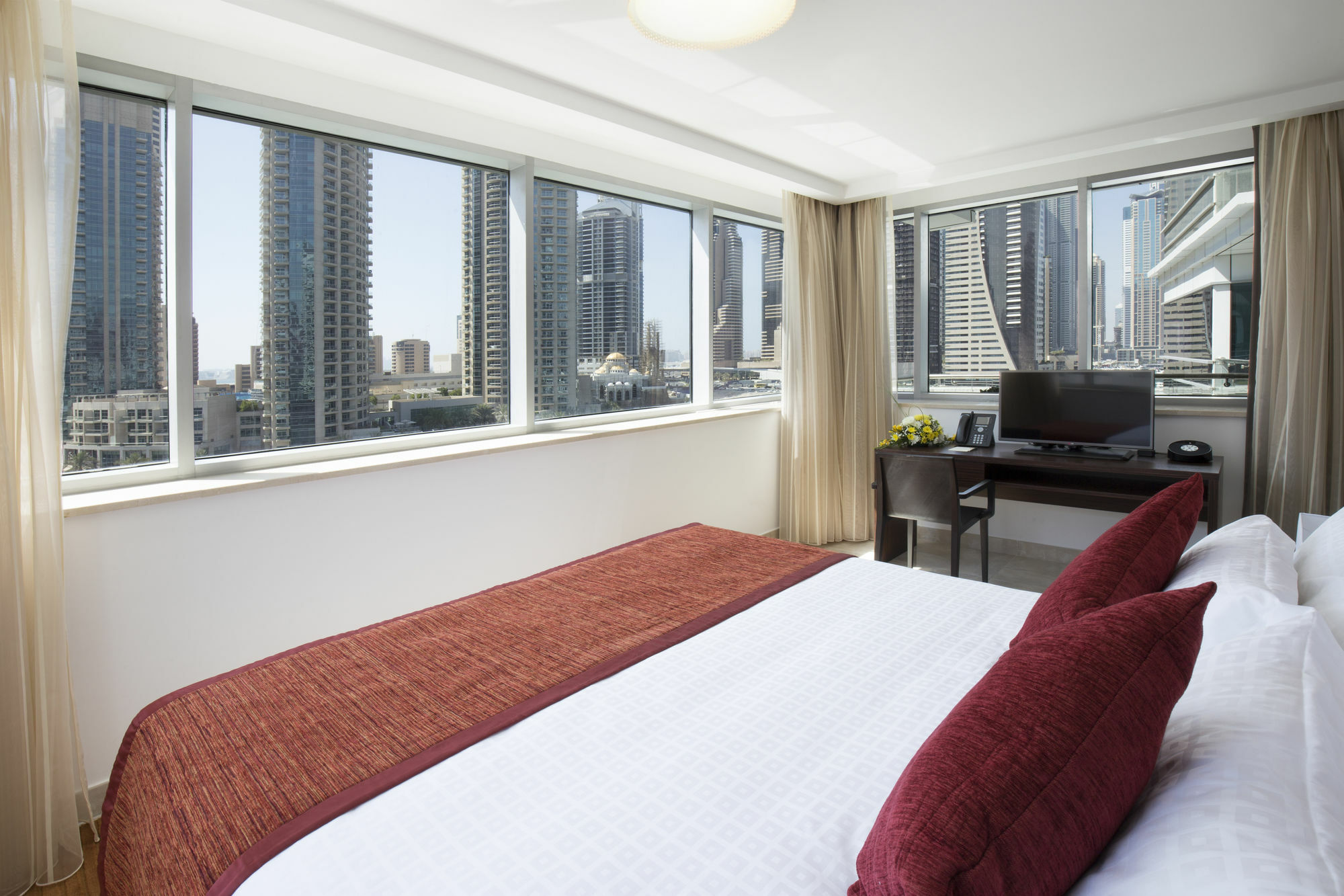 La Verda Suites And Villas Dubai Marina Екстер'єр фото